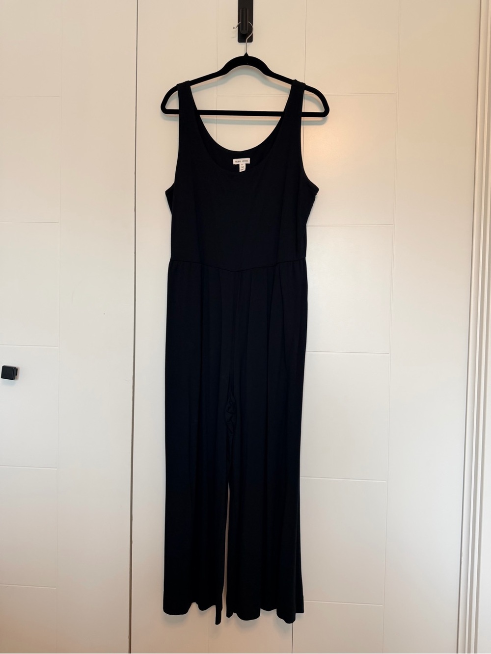 Tribal Jeans Black Sleeveless Wide-Leg Jumpsuit Large